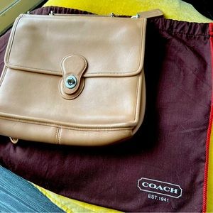 Authentic Vintage COACH Willis Bag 9927 in Brown / Tan USED